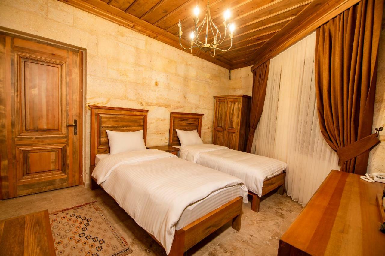 Ikarus Cappadocia Hotel Üçhisar Esterno foto