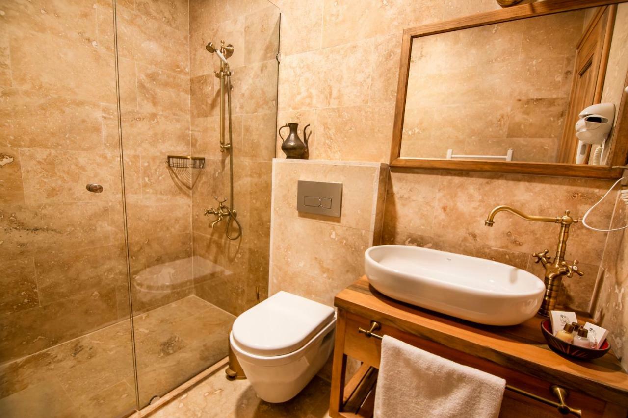 Ikarus Cappadocia Hotel Üçhisar Esterno foto
