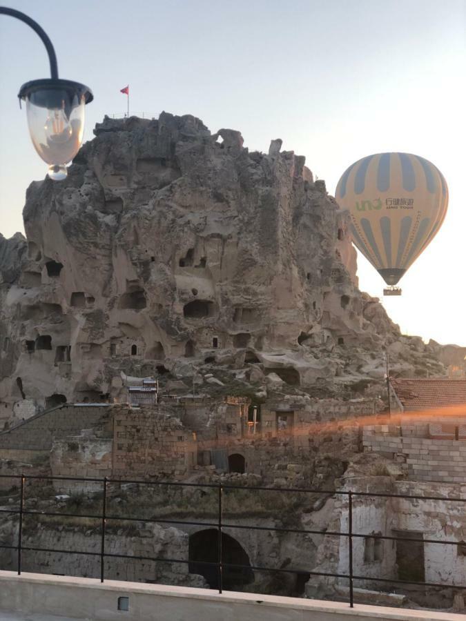 Ikarus Cappadocia Hotel Üçhisar Esterno foto